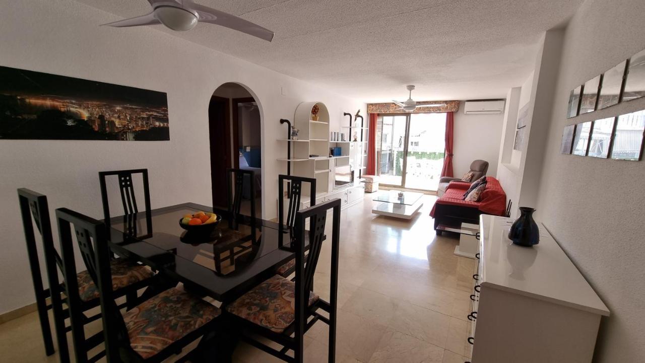 Atico Con Terraza Y 2 Habitaciones En Casco Antiguo Бенидорм Екстериор снимка