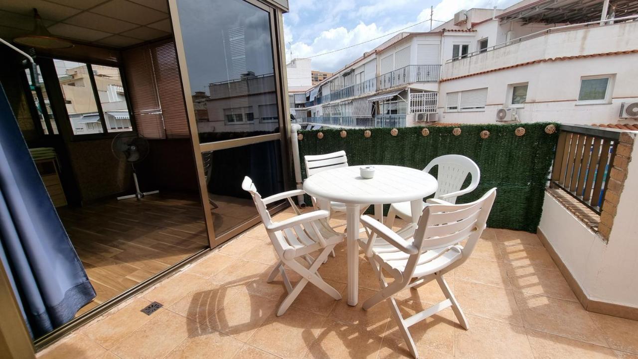 Atico Con Terraza Y 2 Habitaciones En Casco Antiguo Бенидорм Екстериор снимка